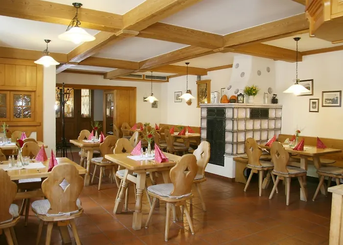 Zur Linde Hotel