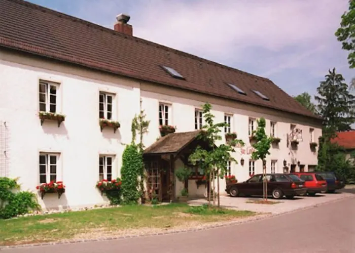 Szálloda Zur Linde Hohenpolding
