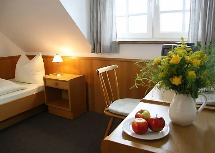Hotel Zur Linde 3*
