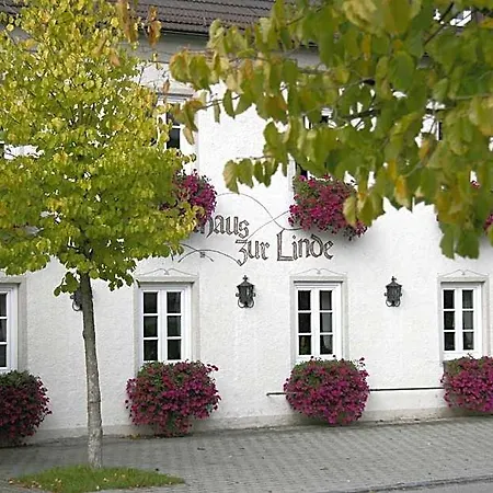 Zur Linde 3*